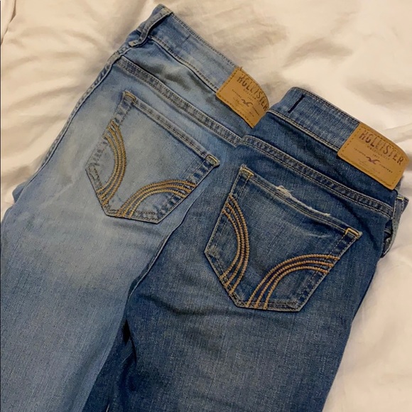 2 Pairs Hollister Jeans - Picture 3 of 4